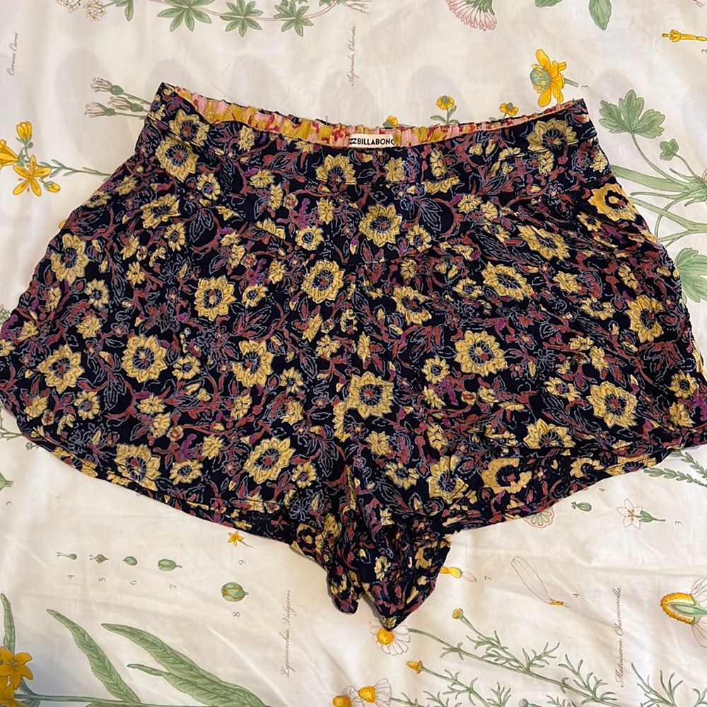 Billabong Short shorts